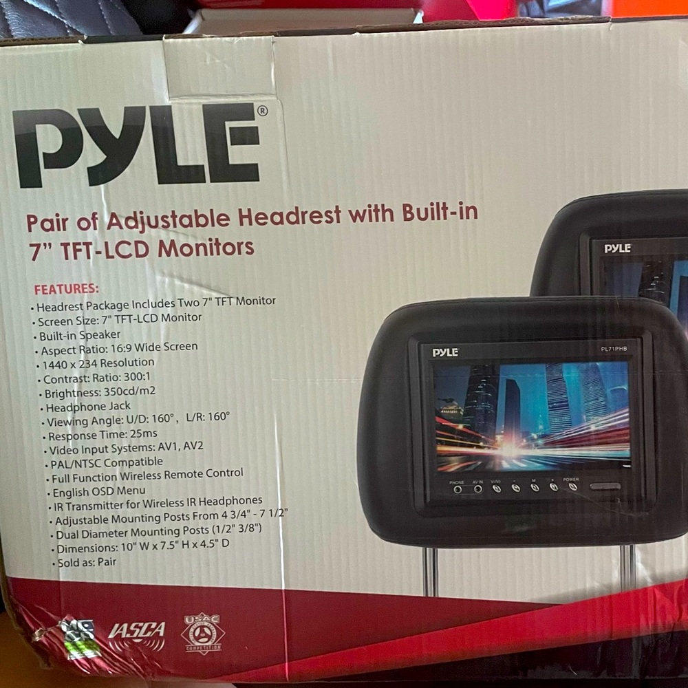 Car monitor, black